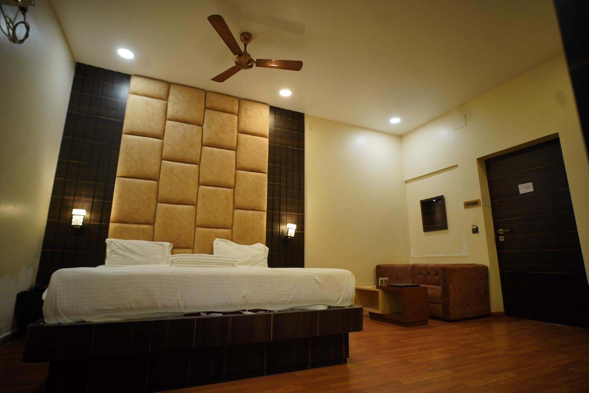 Hotel New Grand Deoghar Exterior foto