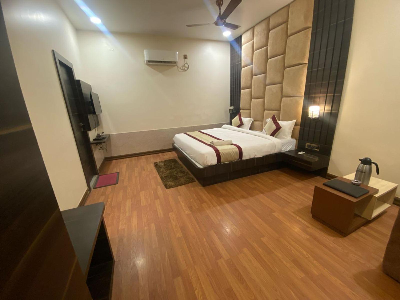Hotel New Grand Deoghar Exterior foto